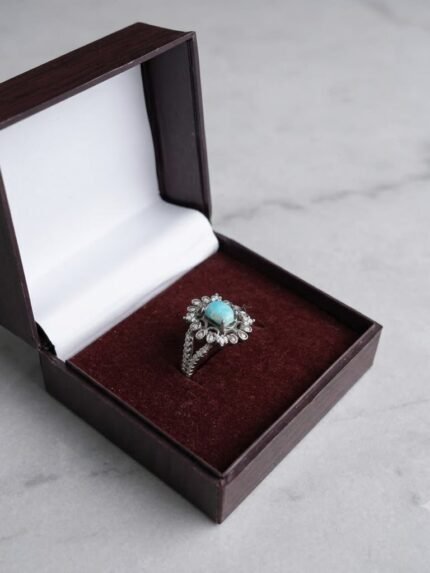 Royal Floral Filigree Natural Turquoise Cocktail Ring