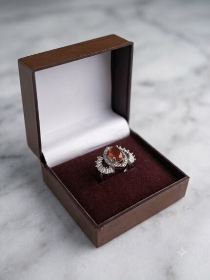 Art Deco Baguette-Fan Red Aqeeq (Carnelian Agate) Ring