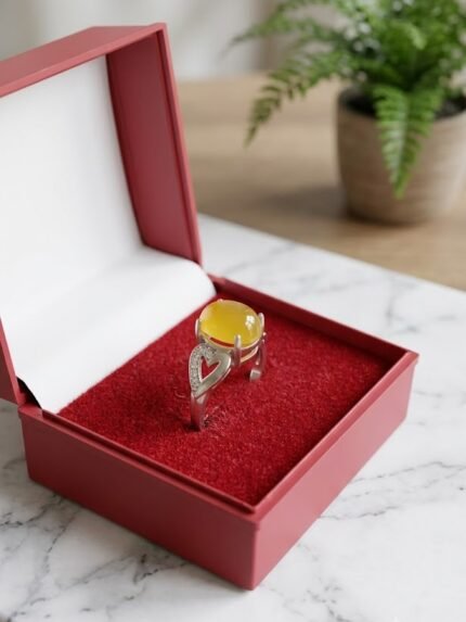 Romantic Heart-Shoulder Natural Yellow Aqeeq Solitaire Ring