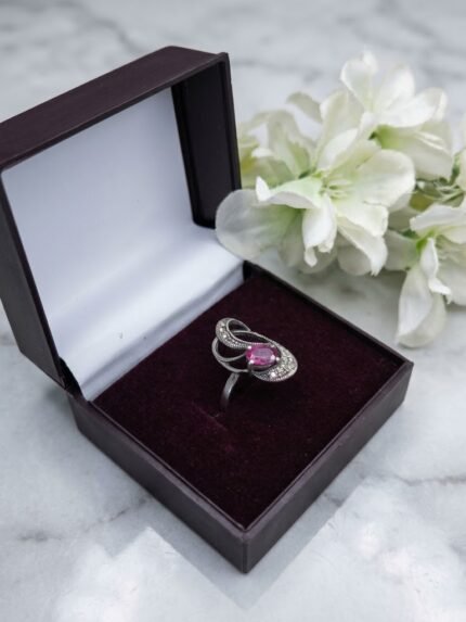 Vintage Sculpted Bypass Natural Ruby (Manik) Cocktail Ring