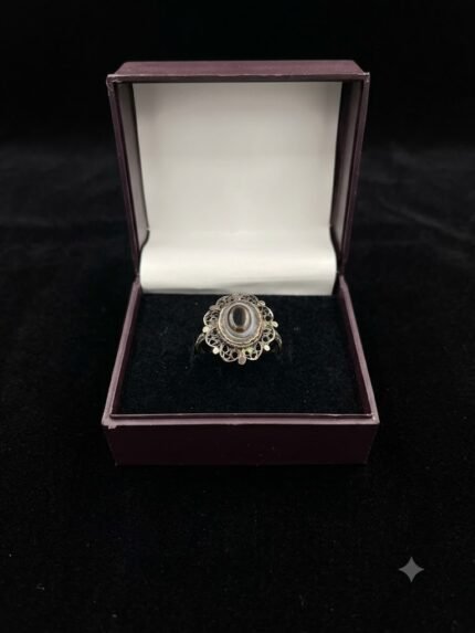 Vintage Filigree Black Onyx Cocktail Ring