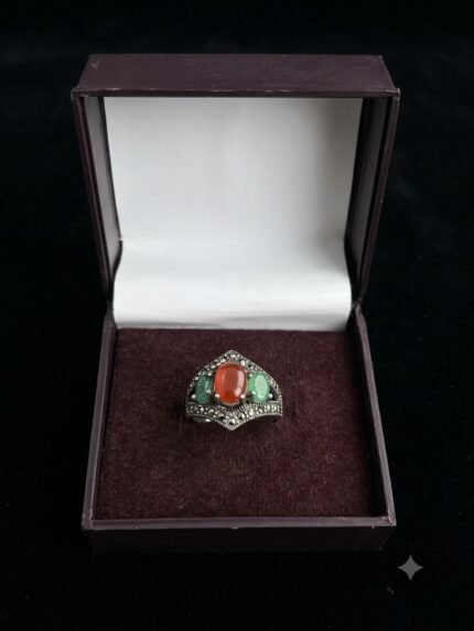 Vintage Victorian Chevron Red Aqeeq & Emerald Cocktail Ring