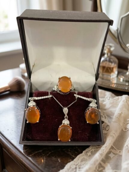 Natural Yellow Aqeeq (Zard Hakik) Silver Jewelry Suite